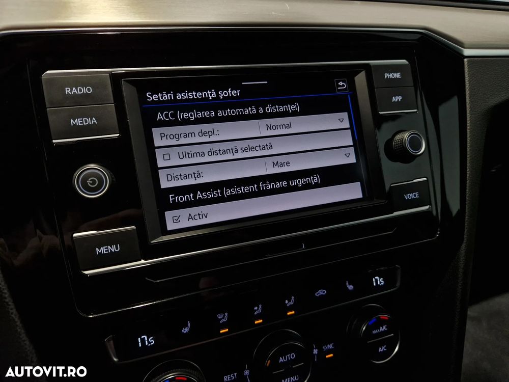 Volkswagen Passat 2.0 TDI DSG Highline - 16