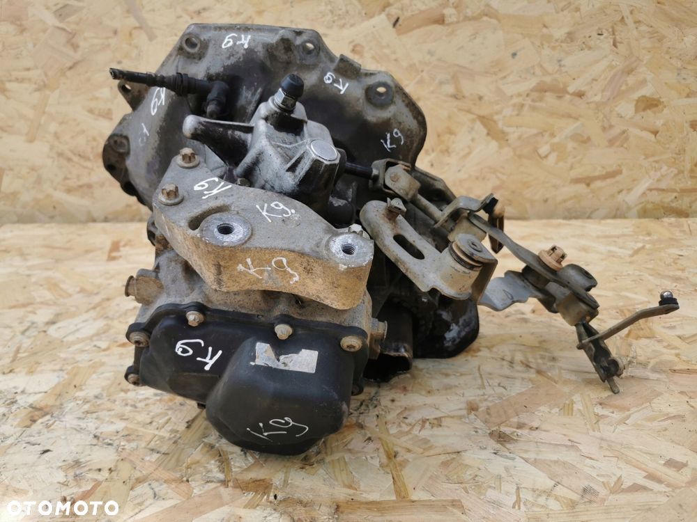 opel corsa d skrzynia biegów 2rc429 manualna 1.0 benzyna 65km 2010r - 2