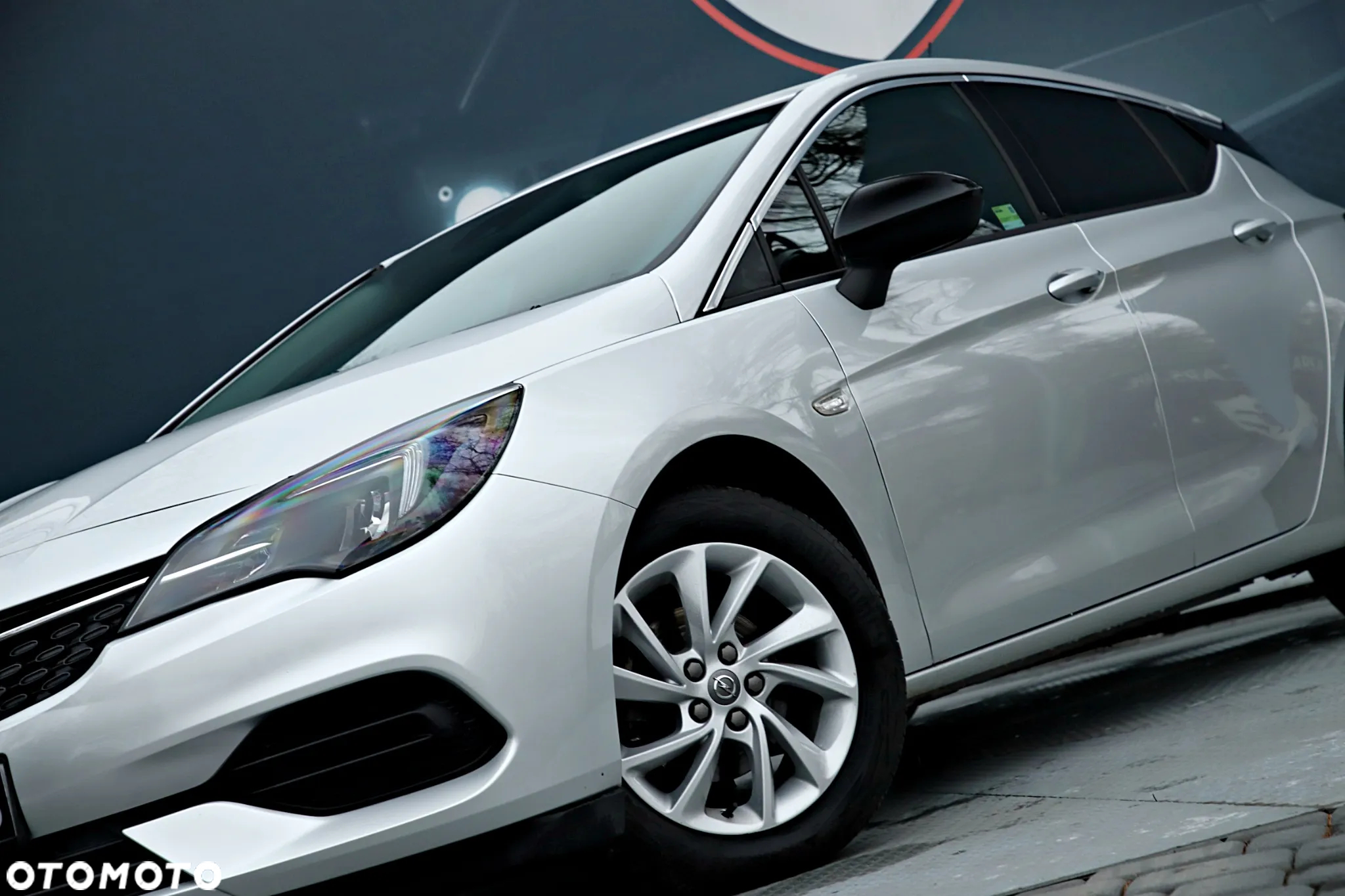 Opel Astra V 1.2 T Elegance S&S - 3