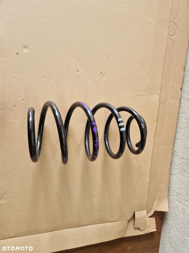 SPRĘŻYNA VW T5 VW T6 PRZEDNIA 2003r - 2021r