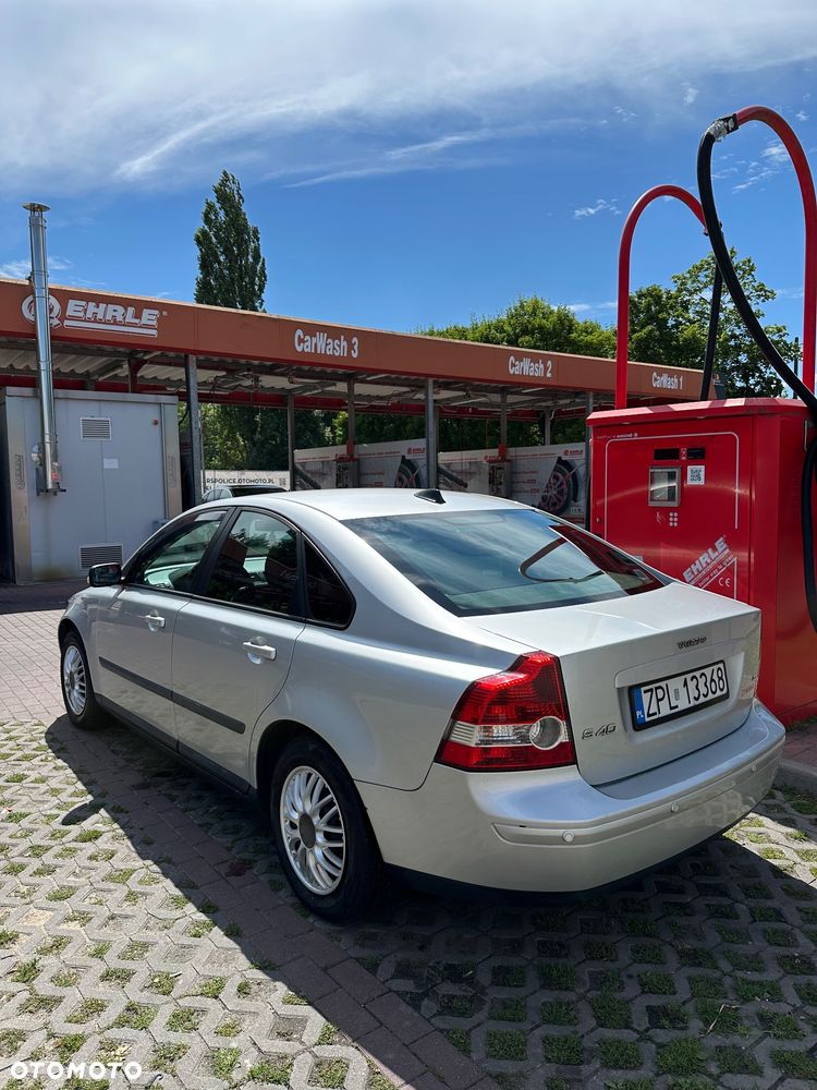 Volvo S40 1.8 Kinetic - 4