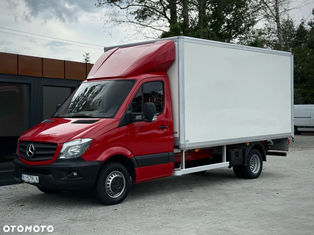 Mercedes-Benz Sprinter 519 CDI / 3.0 V6 190KM / Kontener 4,4m + Winda 750kg + Drzwi Boczne / TYLKO 225.983KM PRZEBIEGU / 2018 ROK PRODUKCJI / ZAREJESTROWANY W PL ! - 18