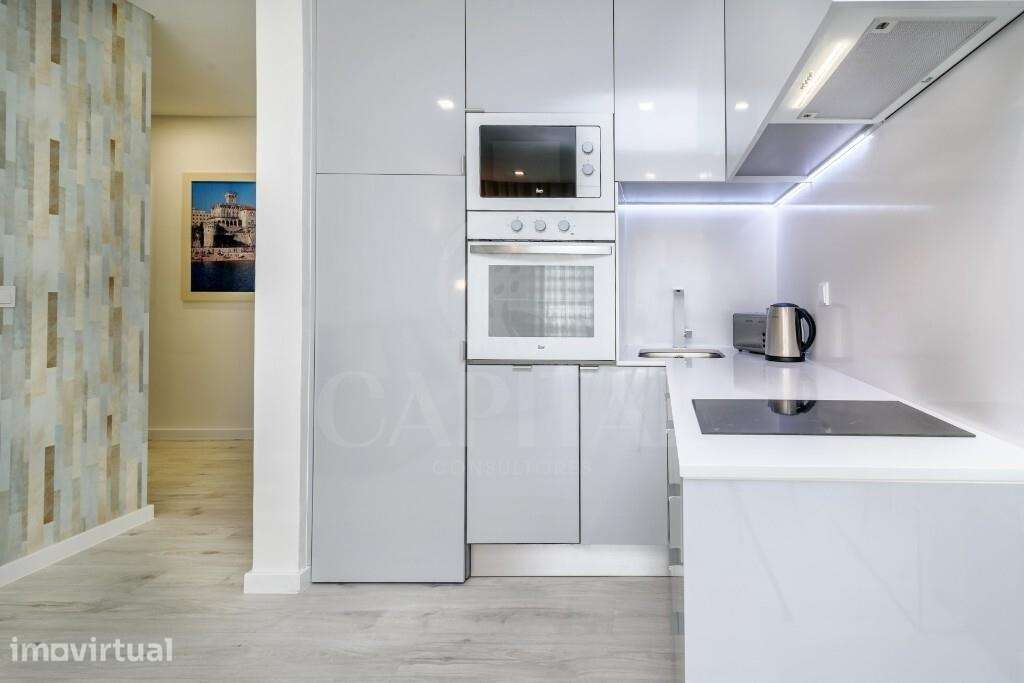 Apartamento Moderno T1 no Junqueiro - Parede - Grande imagem: 4/19