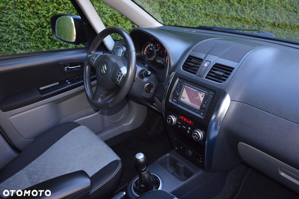 Suzuki SX4 1.6 VVT 4x2 Style - 28