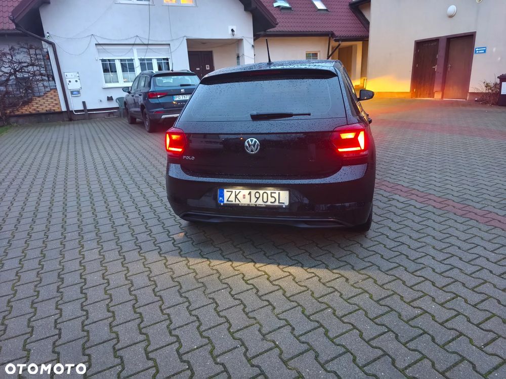 Volkswagen Polo 1.0 Comfortline - 6