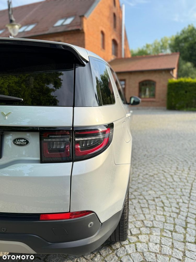 Land Rover Discovery Sport - 10