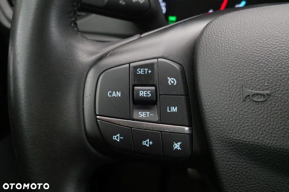 Ford Focus - 25
