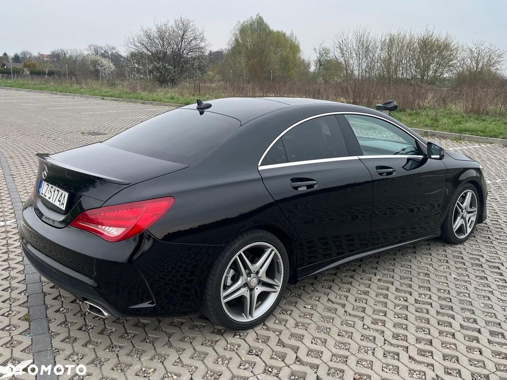 Mercedes-Benz CLA 250 4Matic 7G-DCT AMG Line - 5