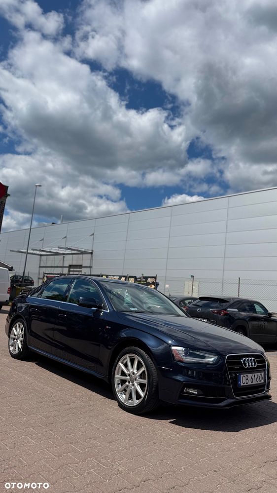 Audi A4 Limousine - 2