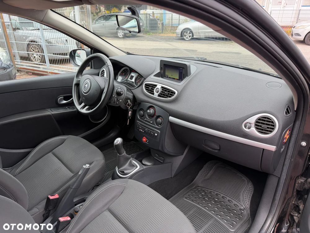 Renault Clio 1.2 16V Tech Run - 23