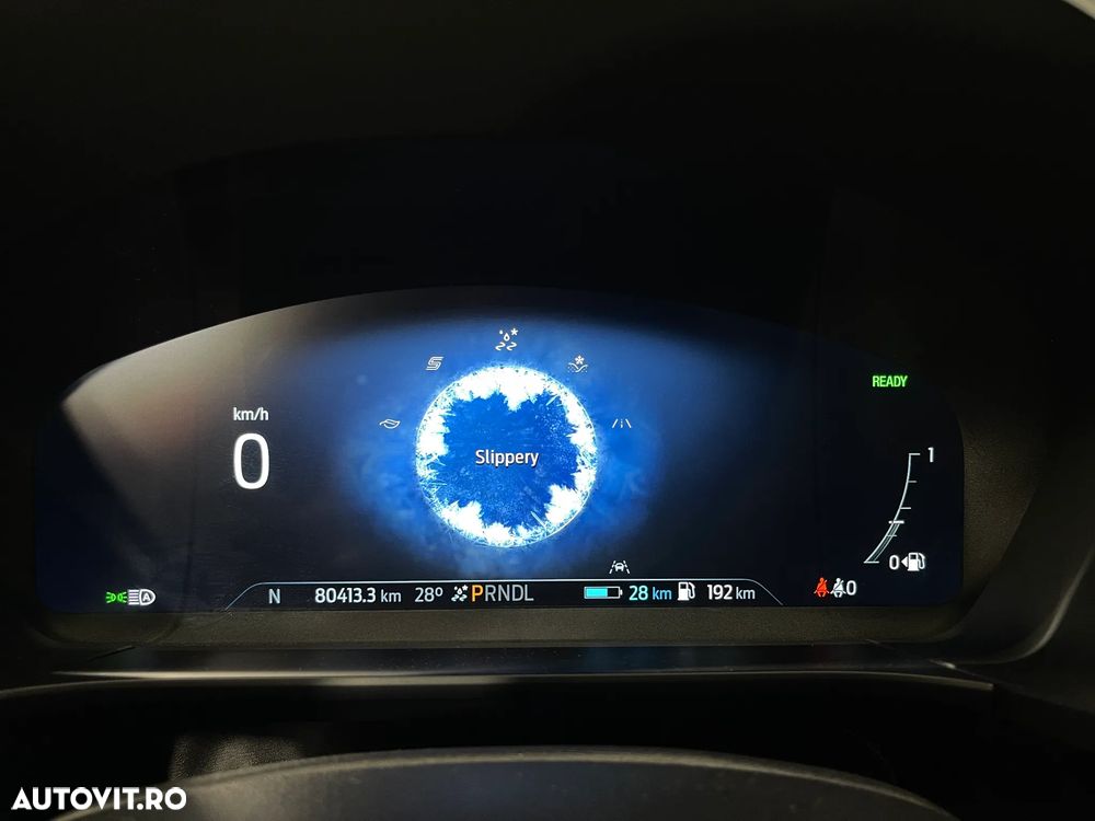 Ford Kuga 2.5 Duratec PHEV Titanium X - 37