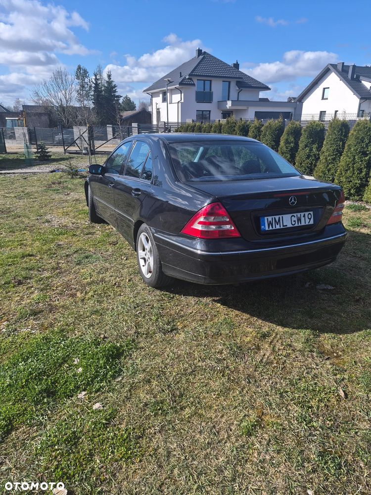 Mercedes-Benz Klasa C 180 Kompressor Classic - 6