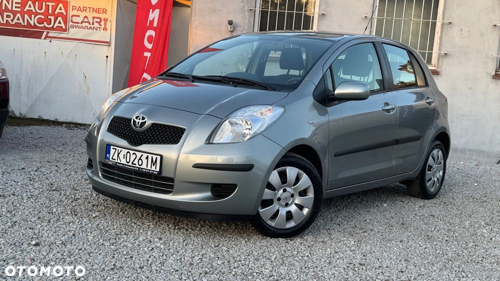 Toyota Yaris 1.3 Sol - 17