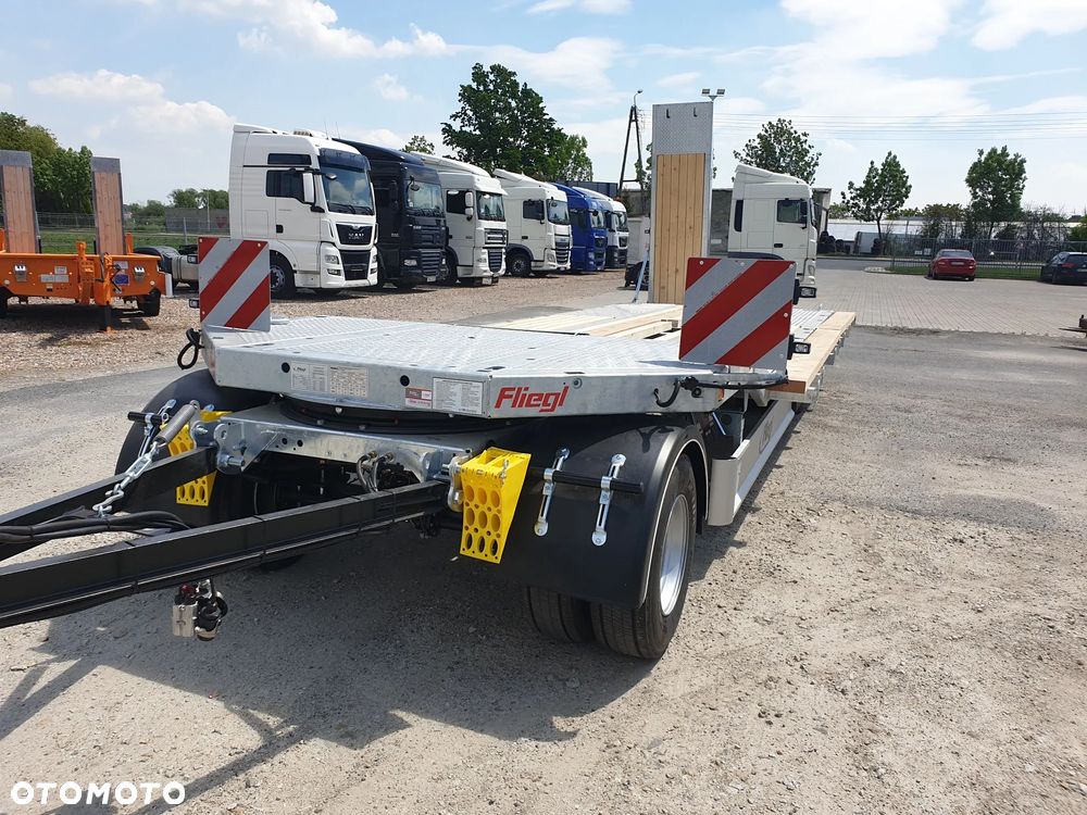 Fliegl Fliegl przyczepa niskopodwoziowa DTS 300 - 10
