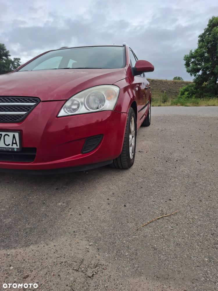 Kia Ceed 1.6 Comfort - 1