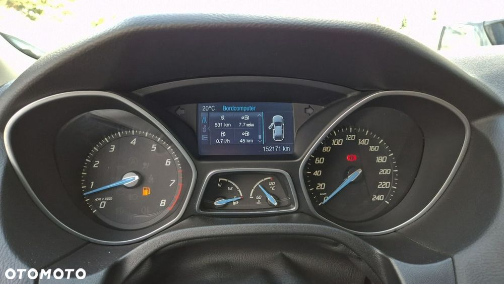 Ford Focus 1.6 EcoBoost Titanium - 14