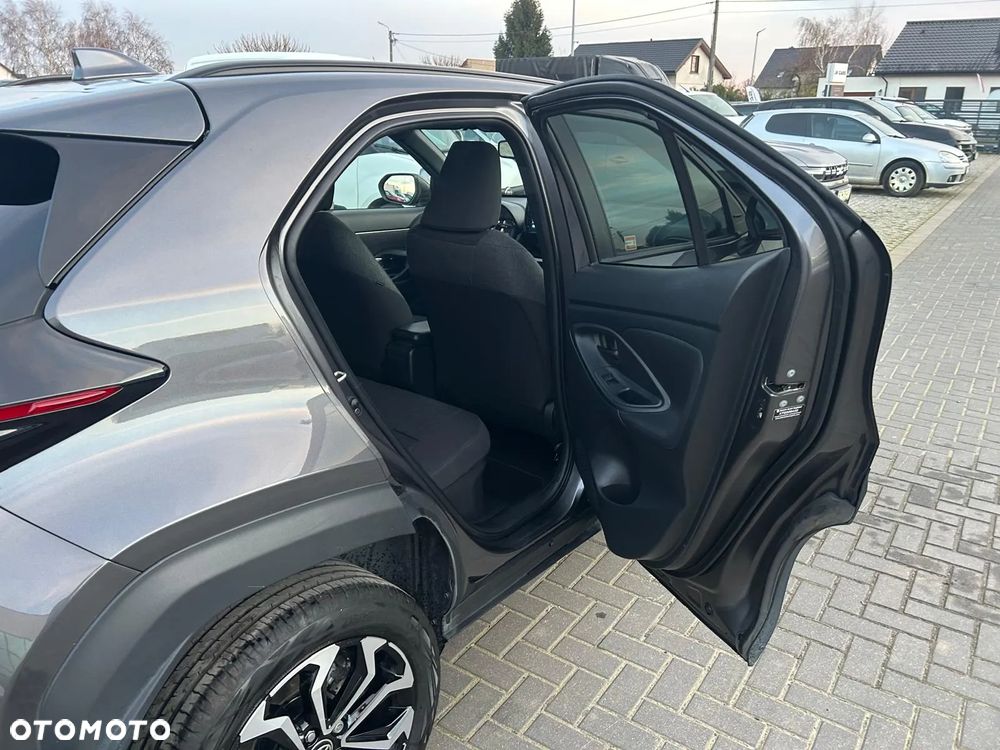 Toyota Yaris Cross Hybrid 1.5 Comfort - 29