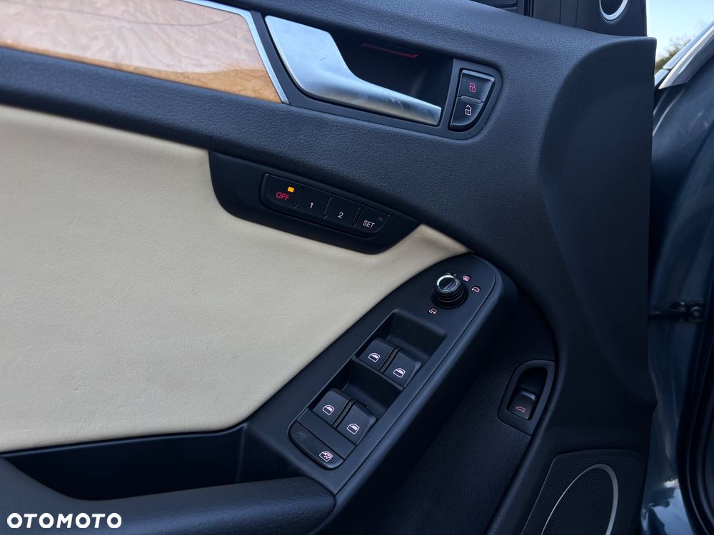 Audi A4 Limousine 1.8 TFSI Limited Edition - 37