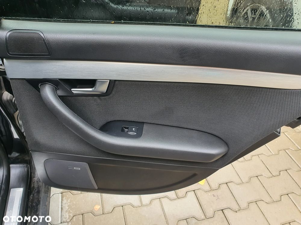 Audi A4 Avant - 19
