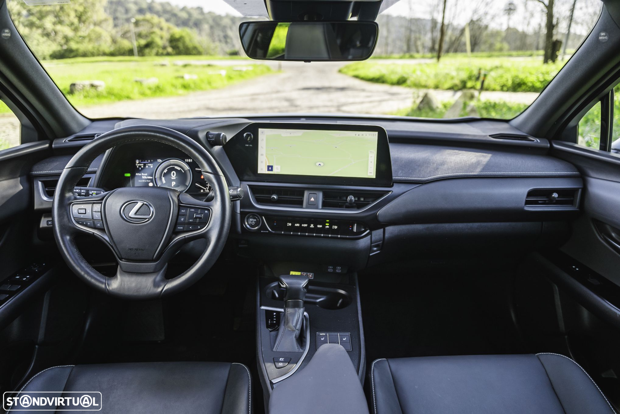 Lexus UX 250h Sport (Ecrã 12.3) - 8