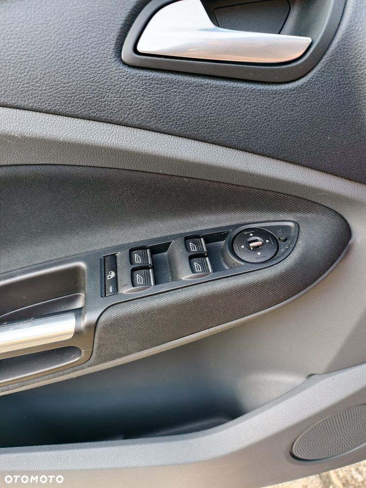 Ford Grand C-MAX - 21