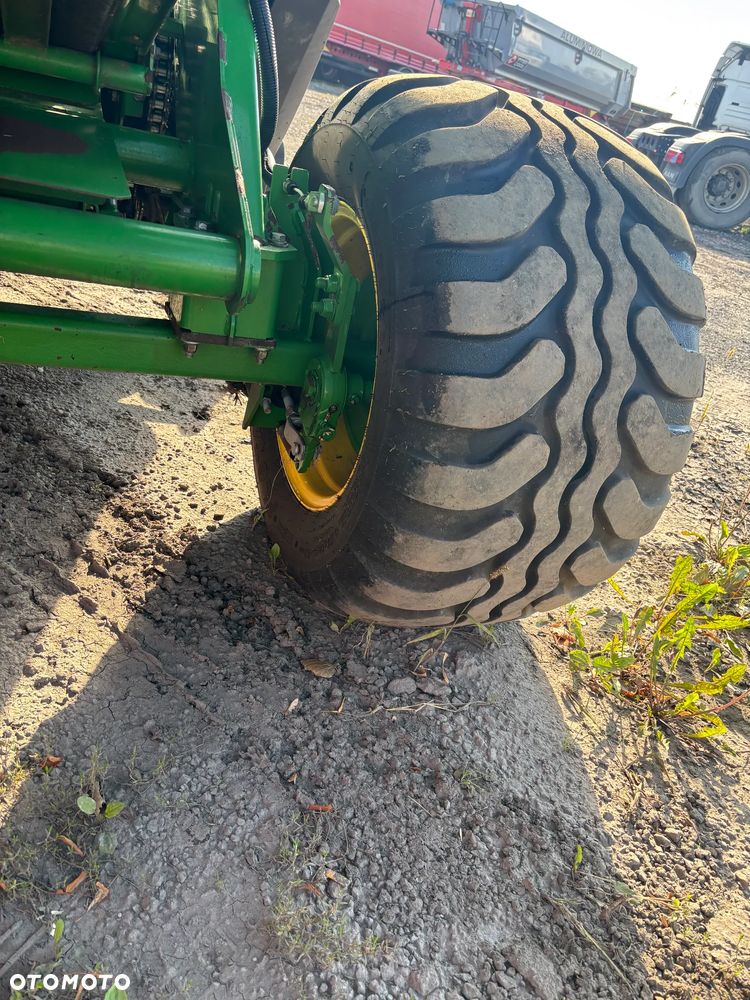 John Deere 864P 2012 | Prasa Zwijająca Premium | Siatka + Sznurek | Noże - 13