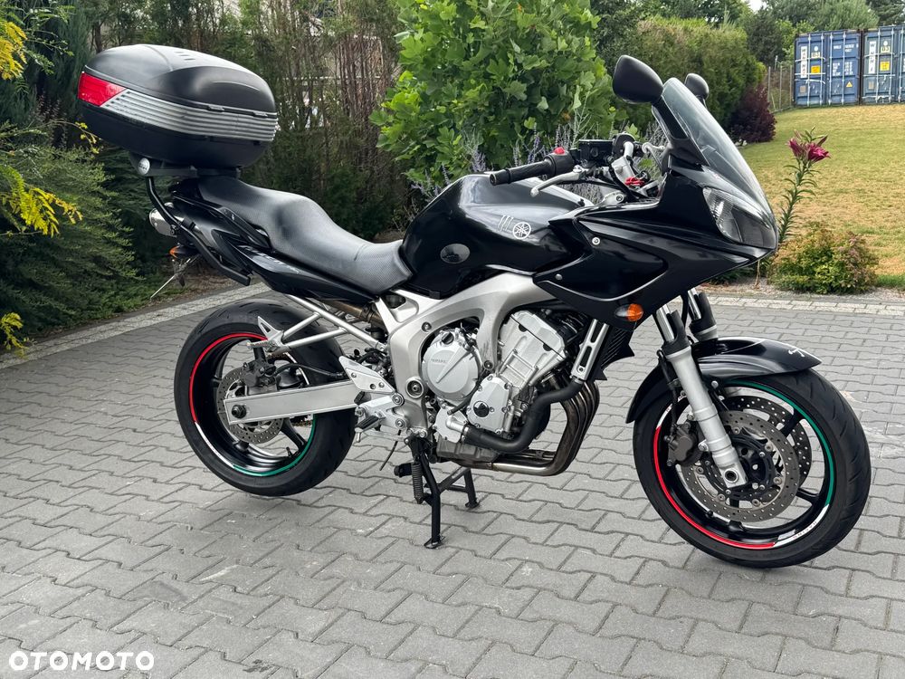 Yamaha FZ6 - 2