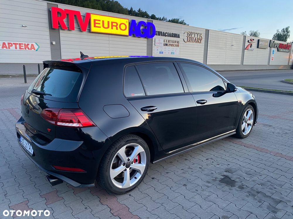 Volkswagen Golf GTI 2.0 TSI OPF Performance - 4
