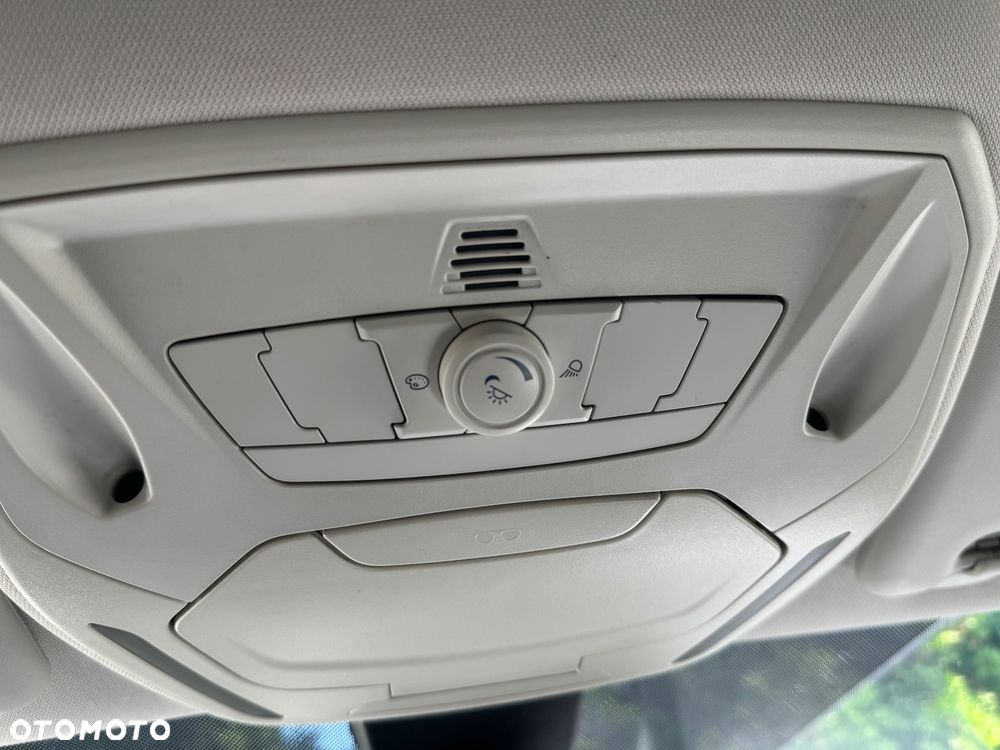 Ford Focus 1.0 EcoBoost Start-Stopp-System SYNC Edition - 31
