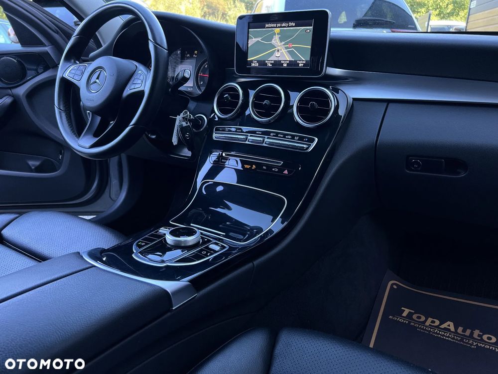 Mercedes-Benz Klasa C 200 (BlueTEC) d 7G-TRONIC Exclusive - 16