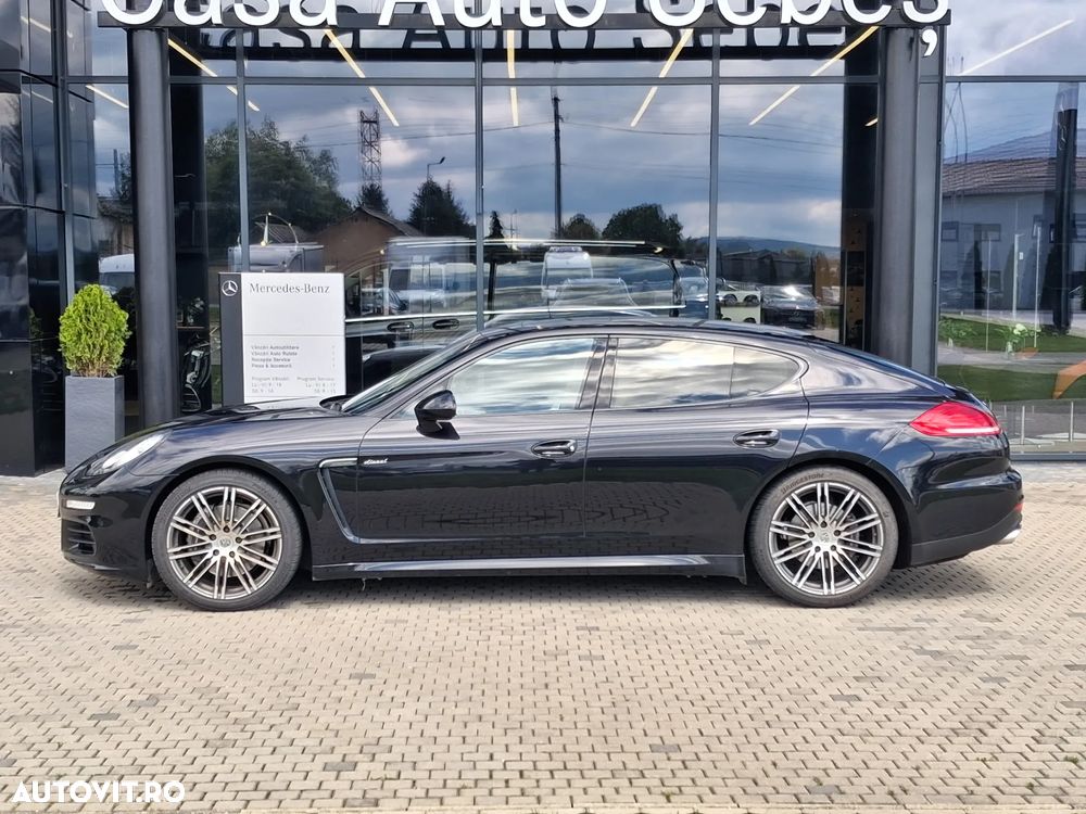 Porsche Panamera - 5