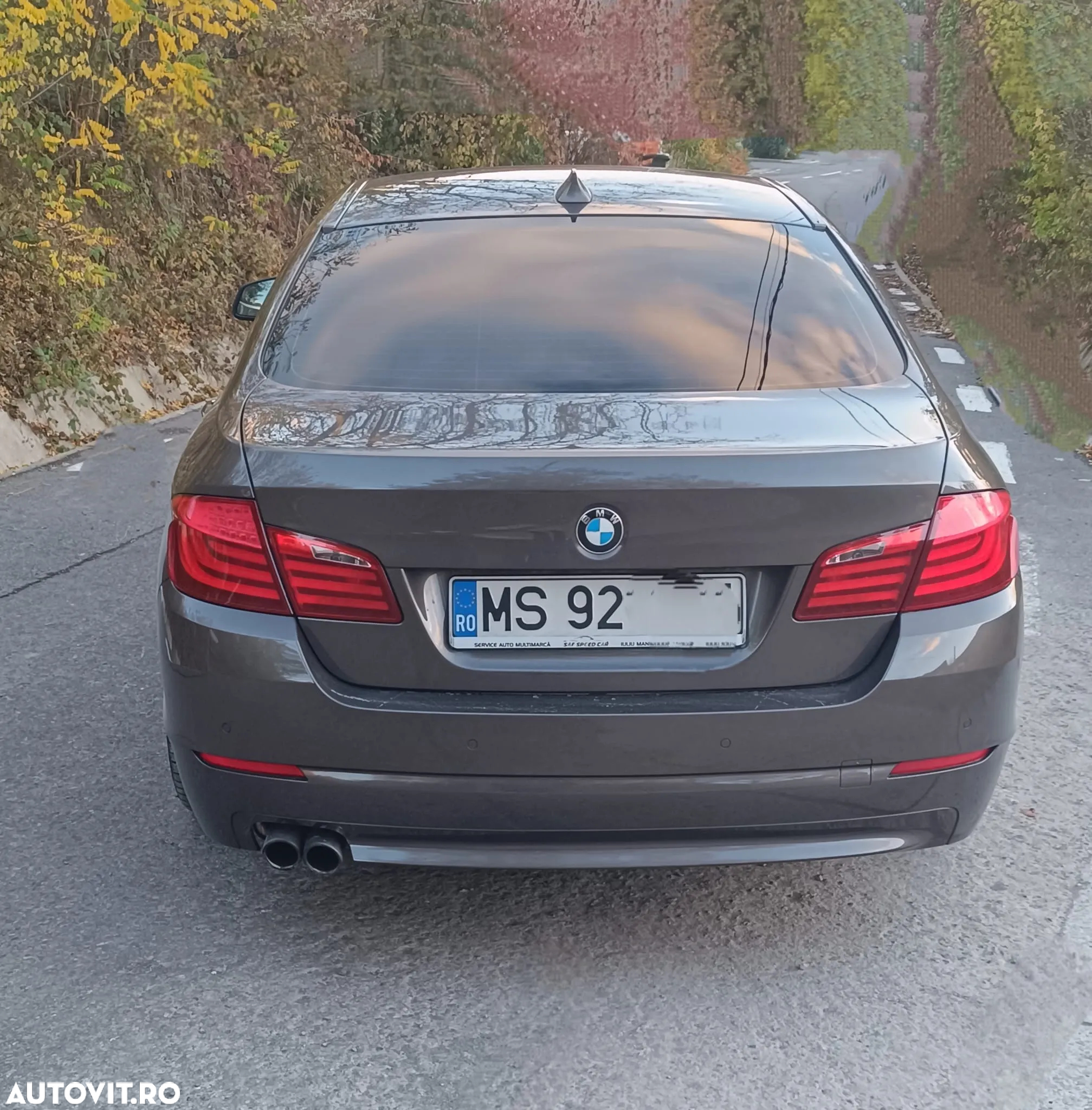BMW Seria 5 525d xDrive - 5
