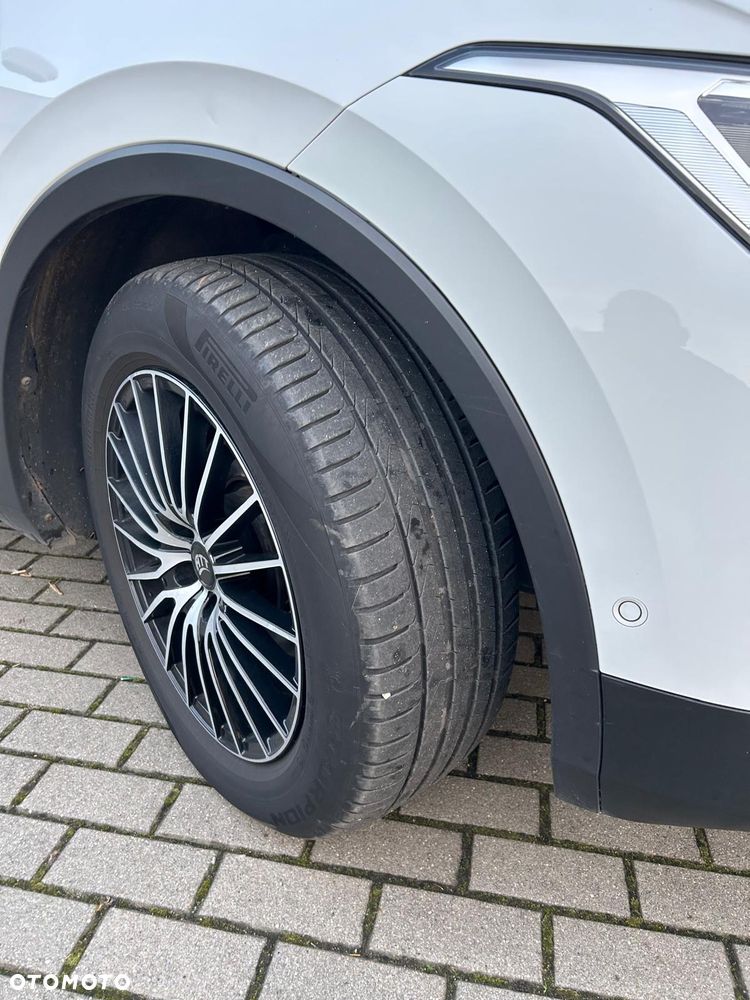 Volkswagen Tiguan 2.0 TDI SCR Life DSG - 9