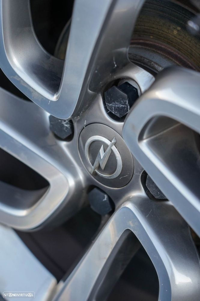 Opel Crossland X - 16