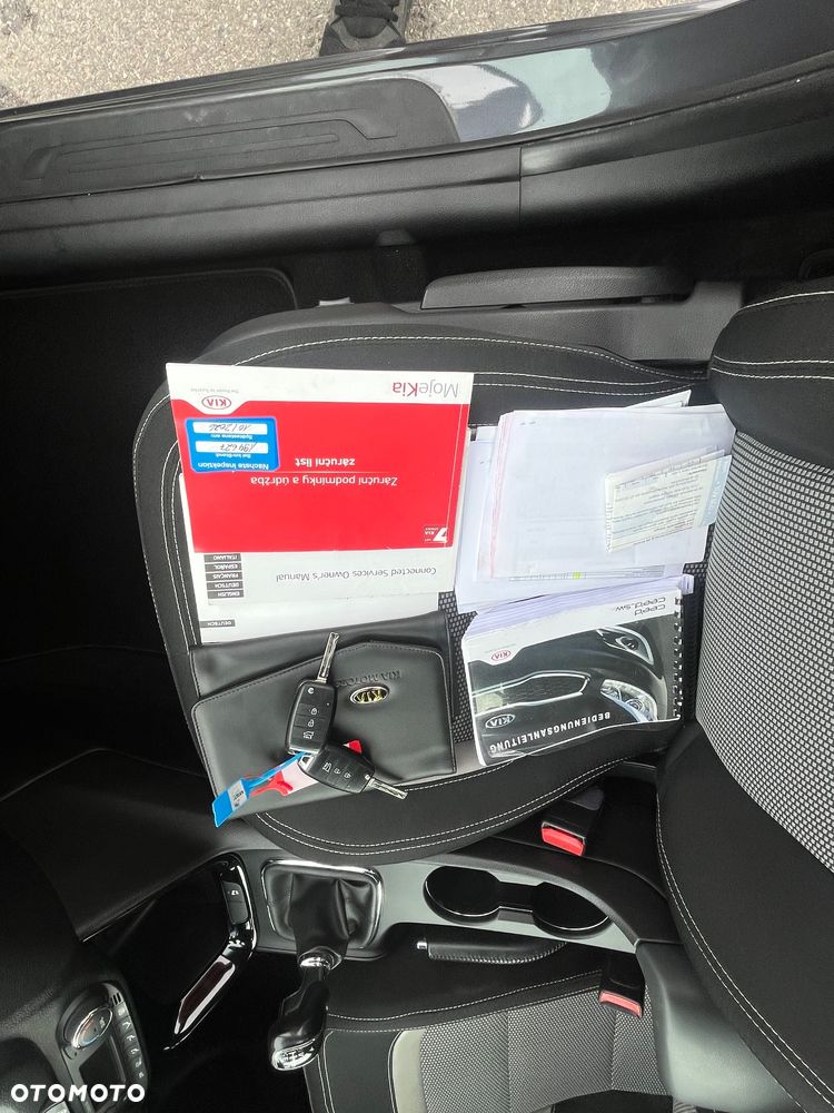 Kia Ceed 1.6 GDI Platinum Edition - 29