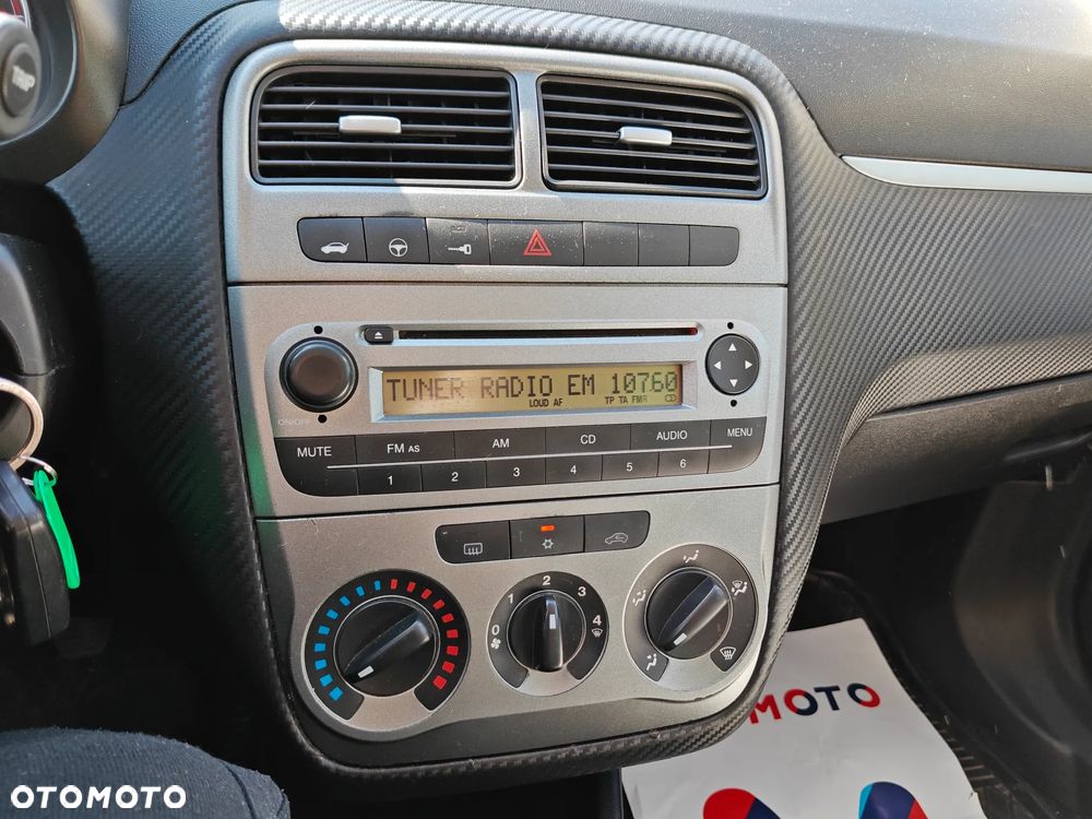 Fiat Grande Punto 1.4 8V Dynamic - 22