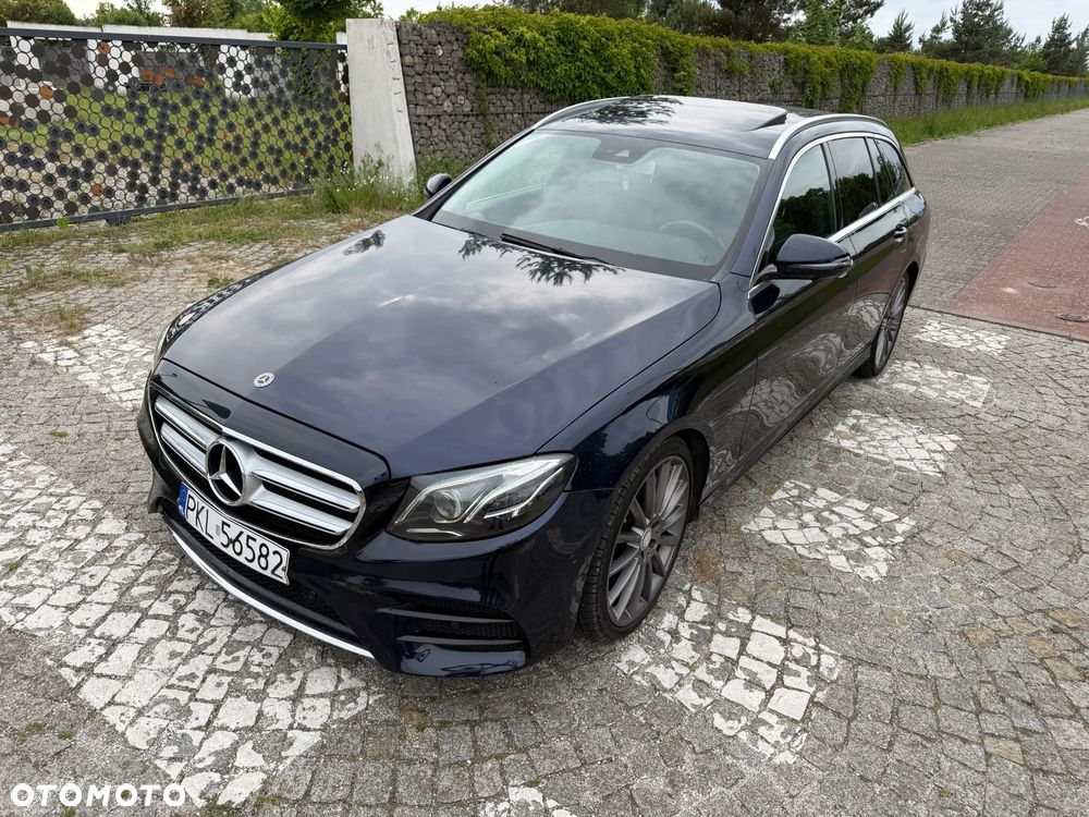 Mercedes-Benz Klasa E 400 4Matic 9G-TRONIC AMG Line - 5
