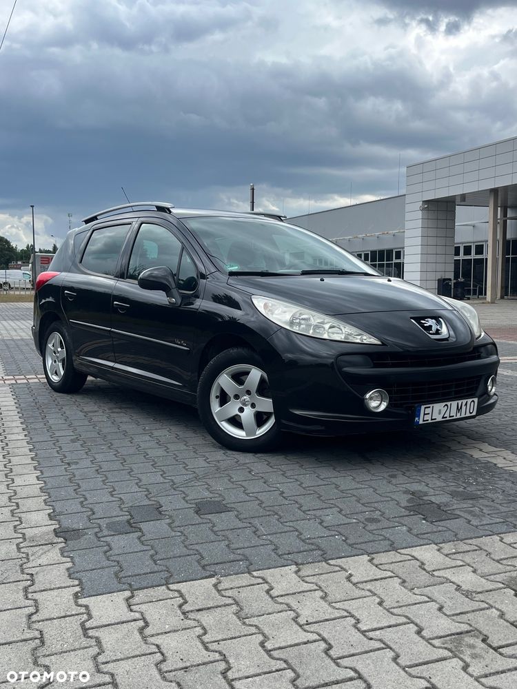 Peugeot 207 1.4 16V Trendy - 16