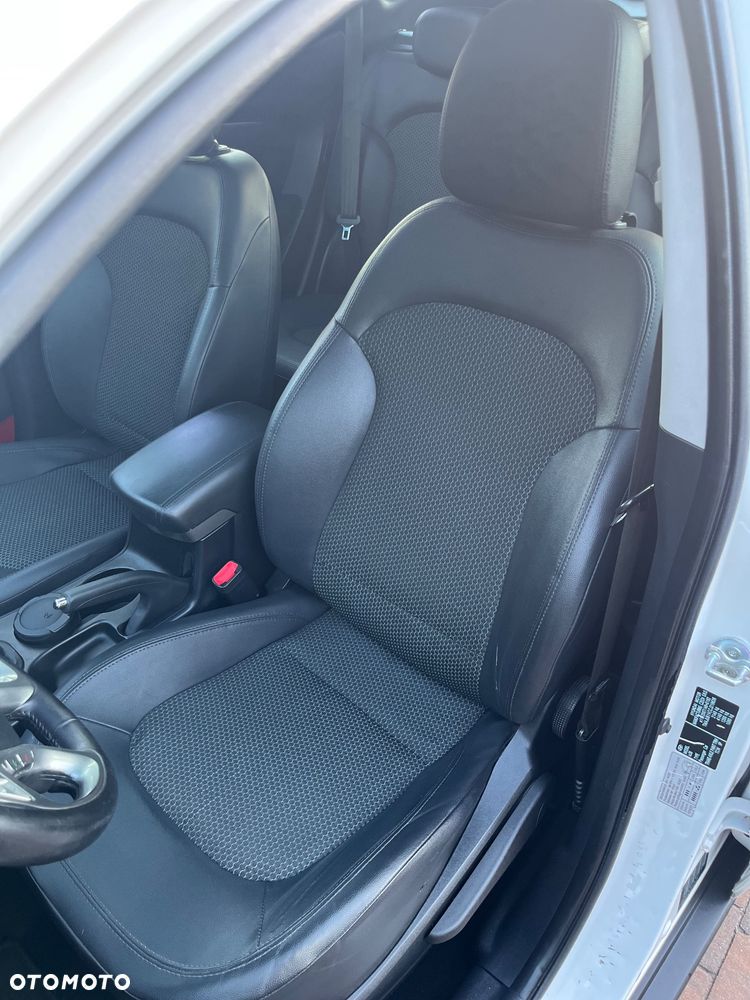 Hyundai ix35 - 10