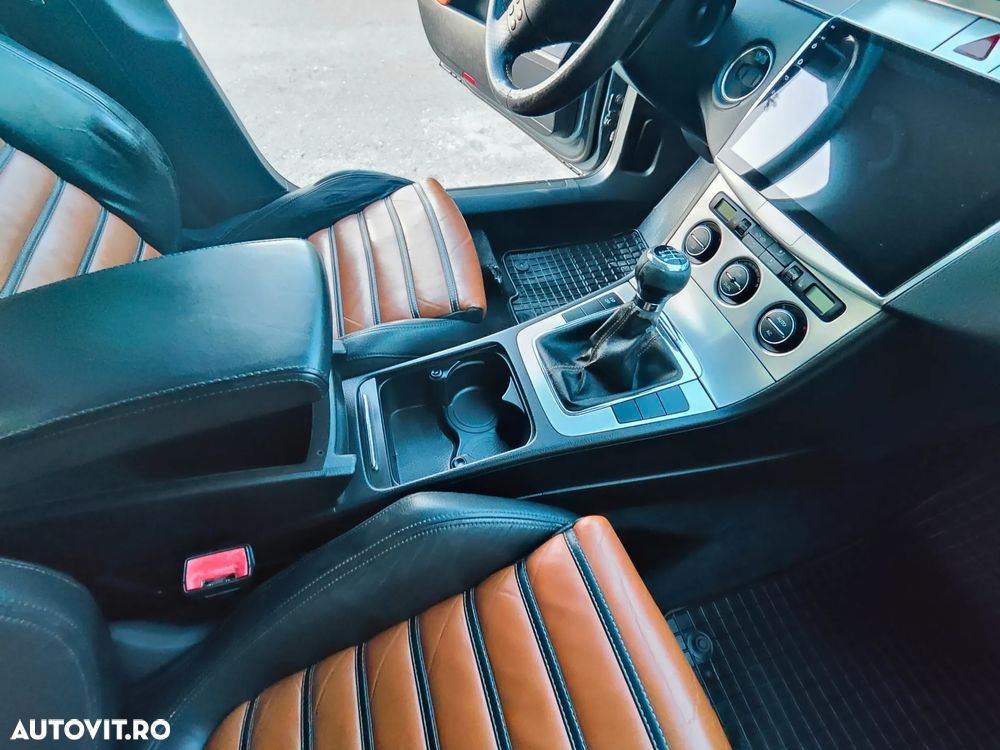 Volkswagen Passat ver-variant-2-0-tdi-bluemotion-technology-r--line - 28