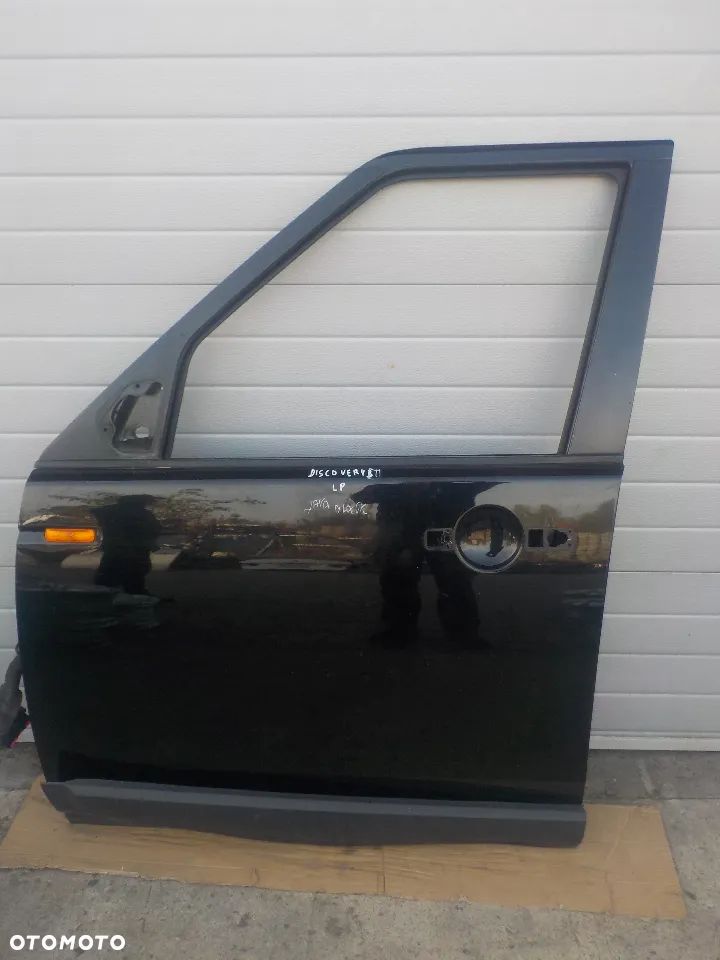 LAND ROVER DISCOVERY III DRZWI LEWY PRZÓD