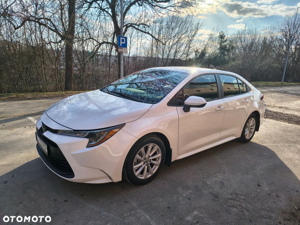 Toyota Corolla - 1