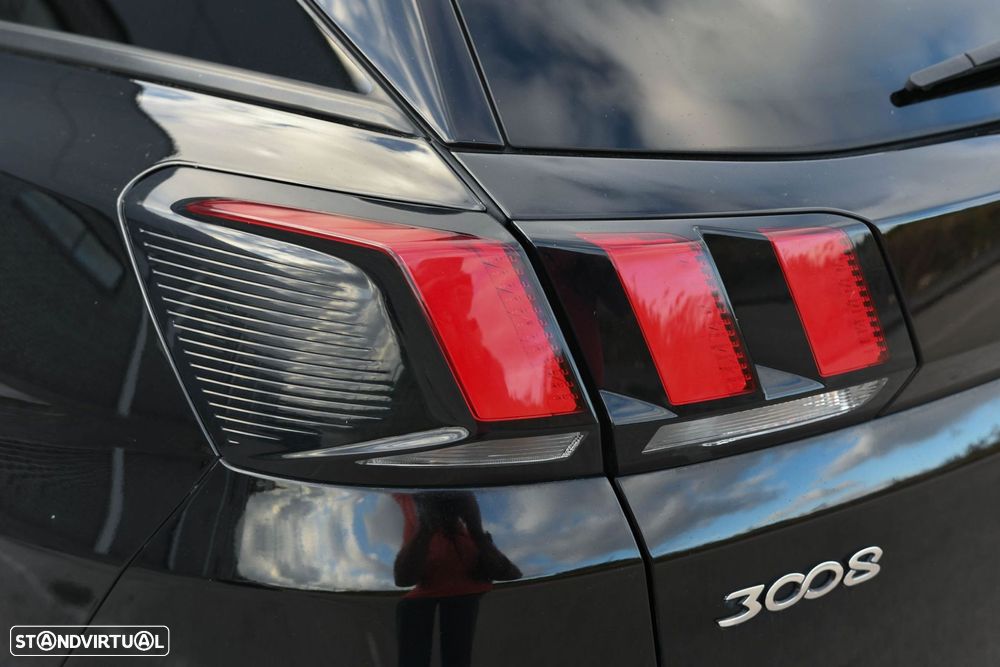 Peugeot 3008 1.5 BlueHDi Active - 17