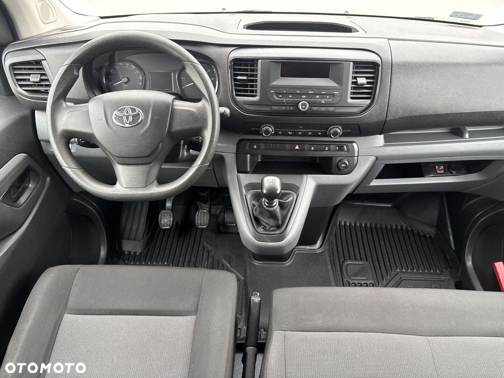 Toyota PROACE - 16