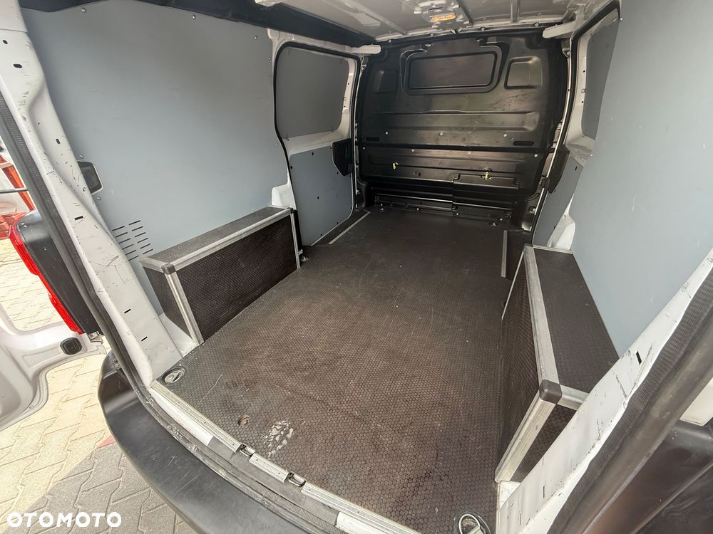 Citroën Jumpy - 17