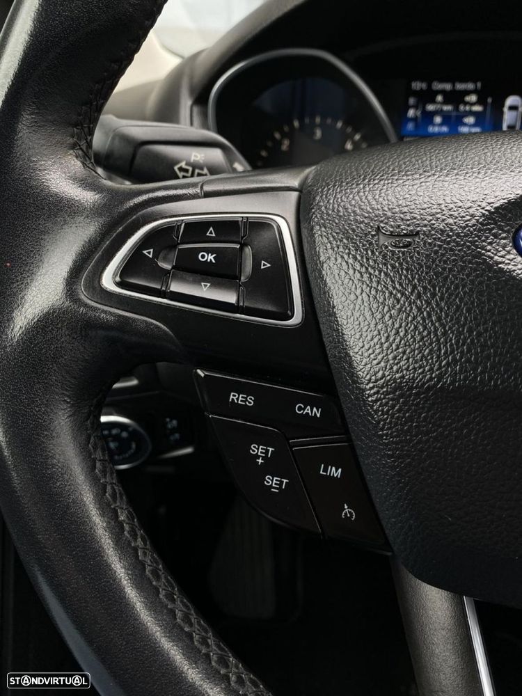 Ford Focus SW 1.5 TDCi Titanium - 20