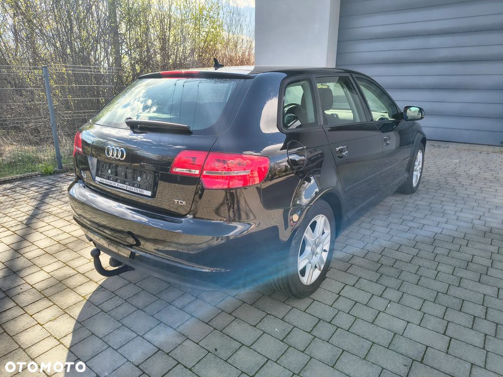 Audi A3 Sportback 1.6 TDI Attraction - 7