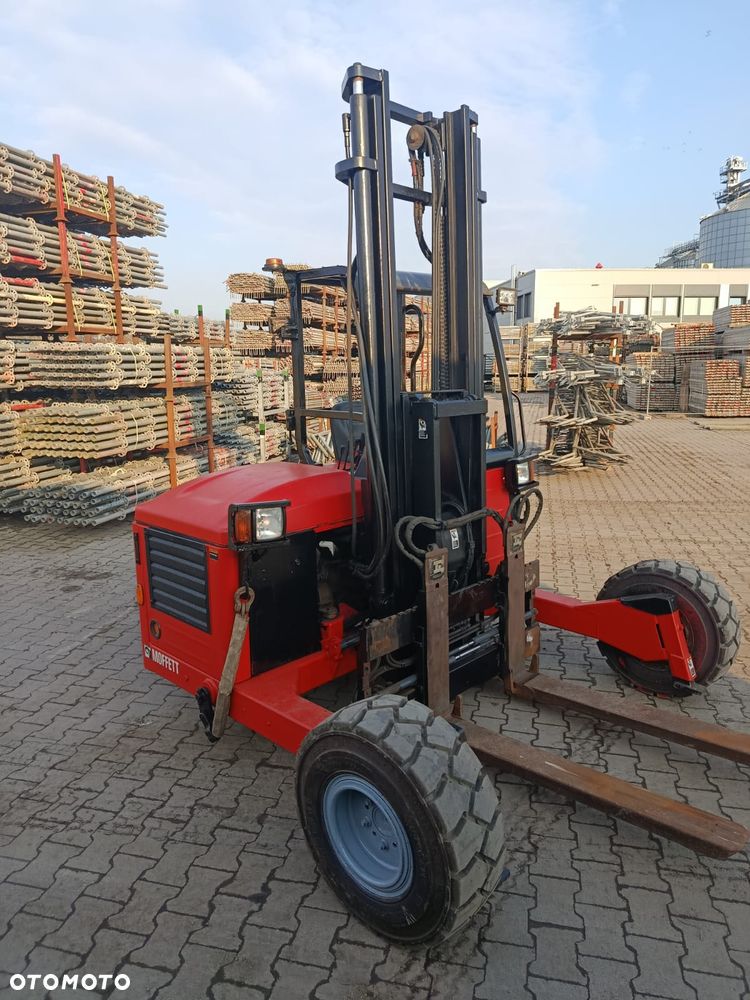 Moffett M4 20.3 - 9