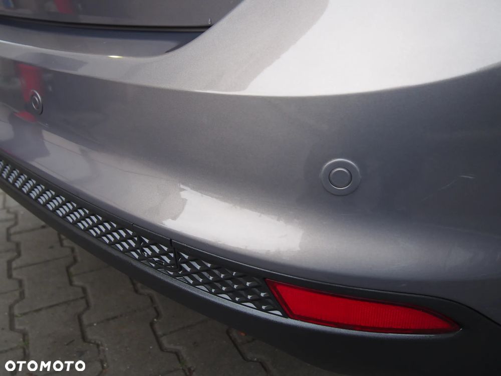 Ford Focus 1.0 EcoBoost Gold X (Trend) - 24