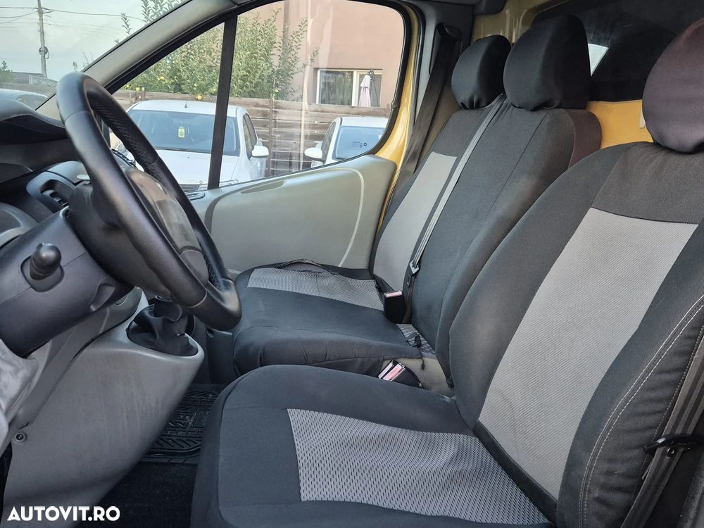 Renault TRAFIC - 19